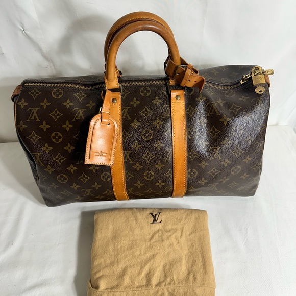 Louis Vuitton Travel Bag - Picture 1 of 9